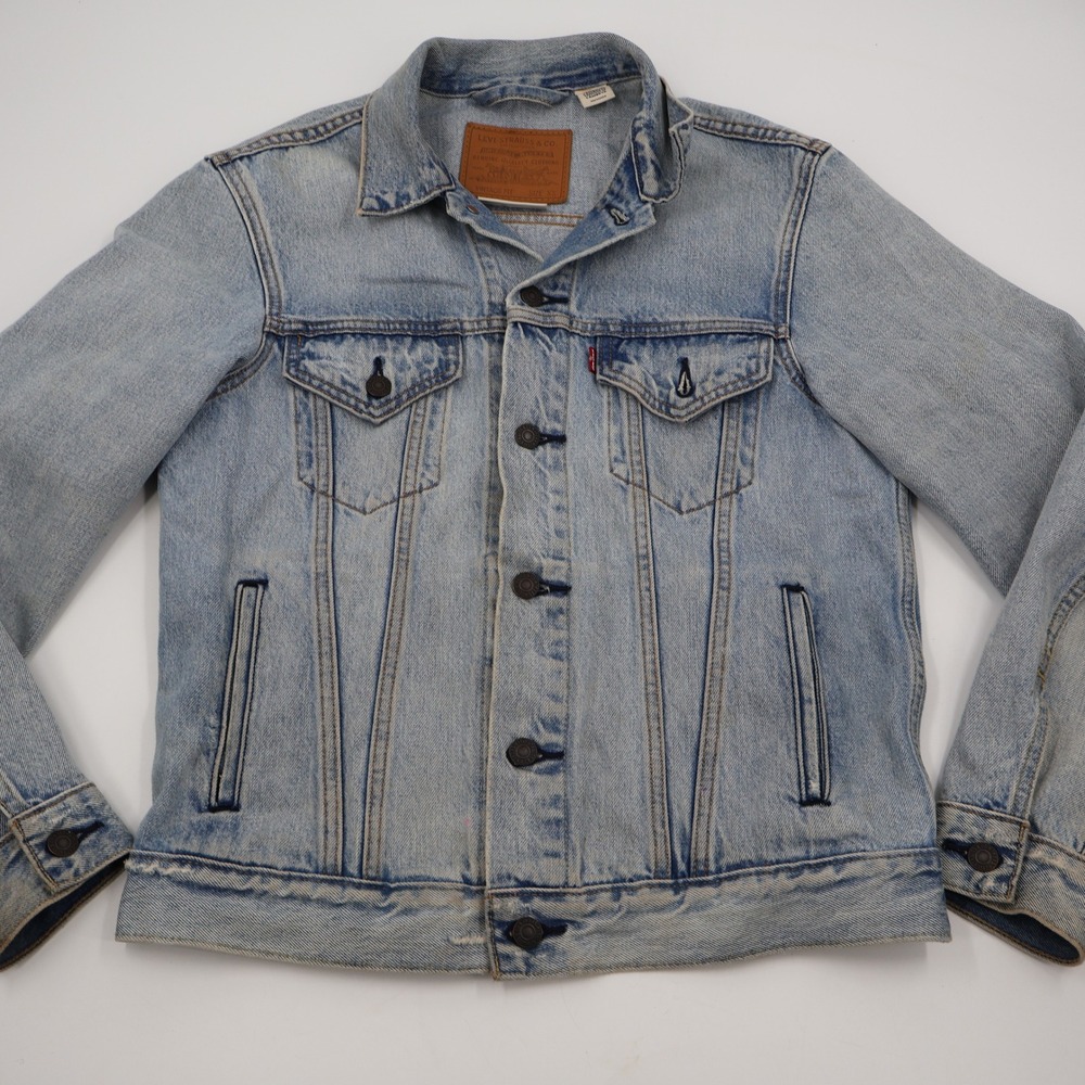 Levi's Premium Trucker Jacket Mens XS Light Wash Blue Vintage Fit 77380-0014